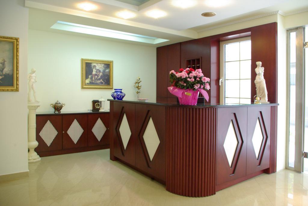 Hotel Chronis Paralia Katerinis Exterior photo